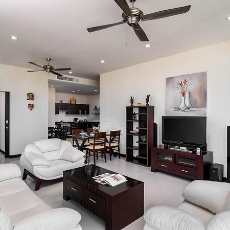 Veloche 2 Bedroom Apartment With Seaview Karon ภายนอก รูปภาพ